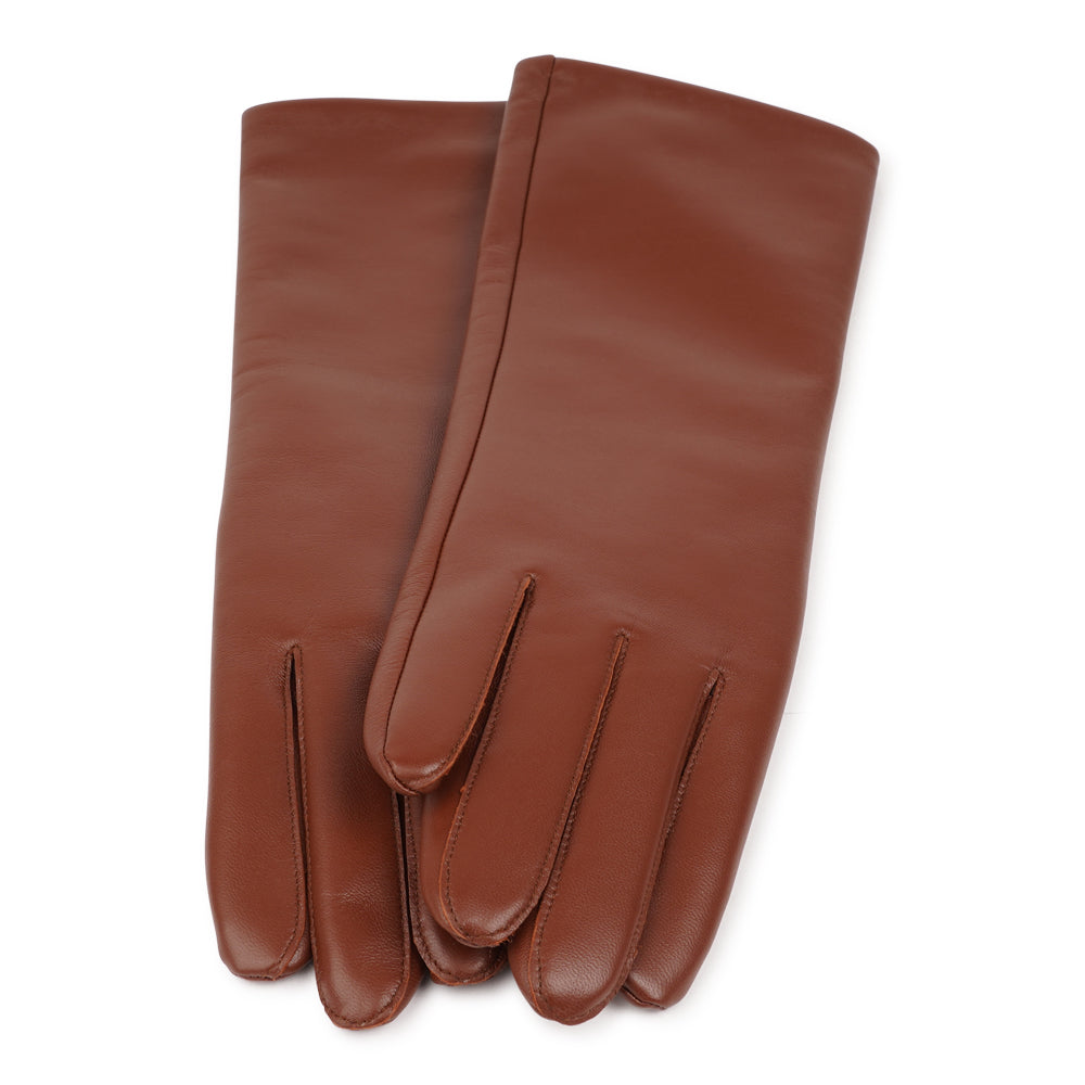 Lovelies Studio - The Bargia gloves are crafted from soft, supple leather and lined with luxurious cashmere for exceptional warmth and comfort. Designed with a feminine silhouette, they combine elegance and practicality in one timeless piece. Perfect for elevating your winter wardrobe, these gloves bring a refined finishing touch to any cold-weather outfit.