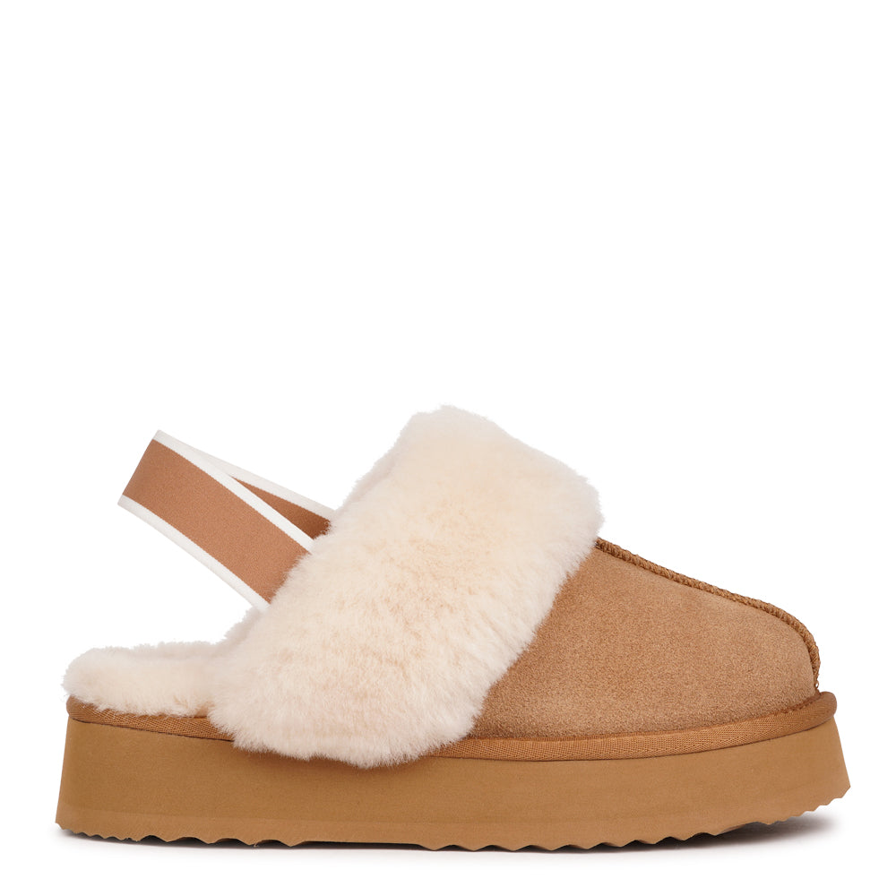 Lovelies Studio - Wrap your feet in pure comfort with Lovelies’ shearling mules — a perfect balance of warmth, softness, and timeless style. Crafted from plush natural shearling and set on durable, flexible soles, they’re designed to keep your feet snug and supported through every season.
At first wear, they may feel slightly snug across the toes and instep. Don’t worry -the natural wool will soon soften and gently mould to your feet, creating a personalised and perfectly comfortable fit.