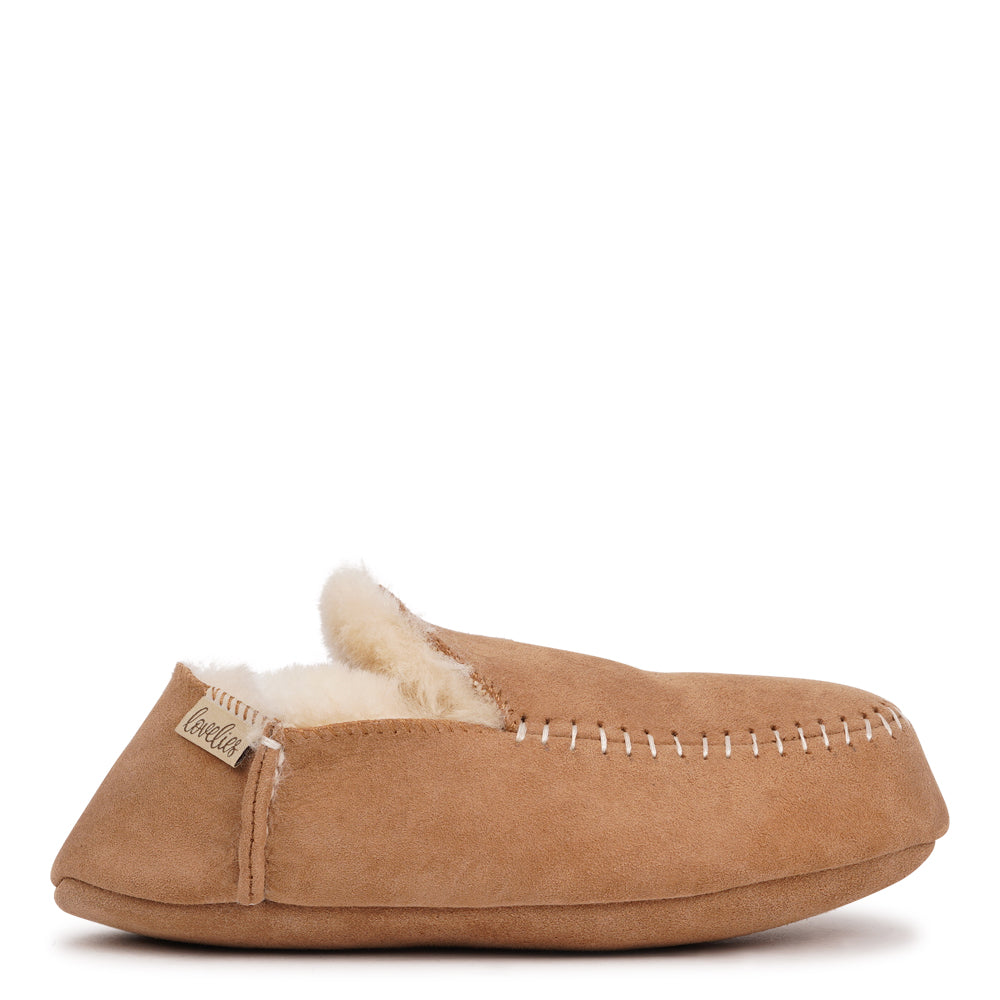 Bolo - Lovelies Studio - Denmark - Crafted from 100% premium sheepskin, the Bolo Shearling Moccasins blend refined elegance with everyday practicality — offering natural warmth, breathability, and comfort that adapts beautifully to every season.