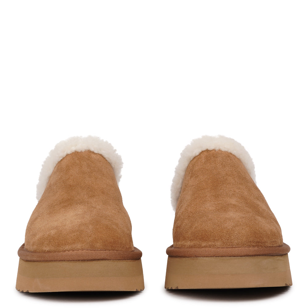 Lovelies Studio - High Mules with Curly Shearling Details
Step into warmth and effortless style with Lovelies’ shearling mules — beautifully crafted to offer ultimate comfort and a timeless look. Made from soft, curly natural shearling and finished with durable, flexible soles, these mules keep your feet cosy and supported all year round.
When you first slip them on, they may feel slightly snug across the toes and instep. Don’t worry — the natural shearling will quickly soften and adapt to your feet