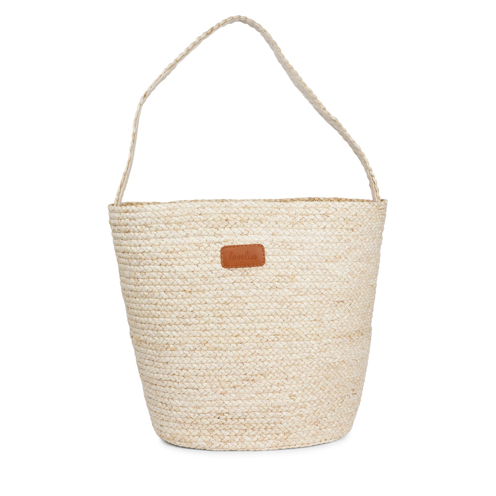 Lovelies Studio - Denmark - Handmade with care, the Cerbus Maize Bag is your perfect companion for a trip to the market or a sunny day at the beach. Made of beautifully braided maize, it features a soft cotton lining and a small inner pocket—perfect for keeping your phone or essentials close at hand. Spacious, lightweight, and full of natural charm – it’s where function meets effortless style.