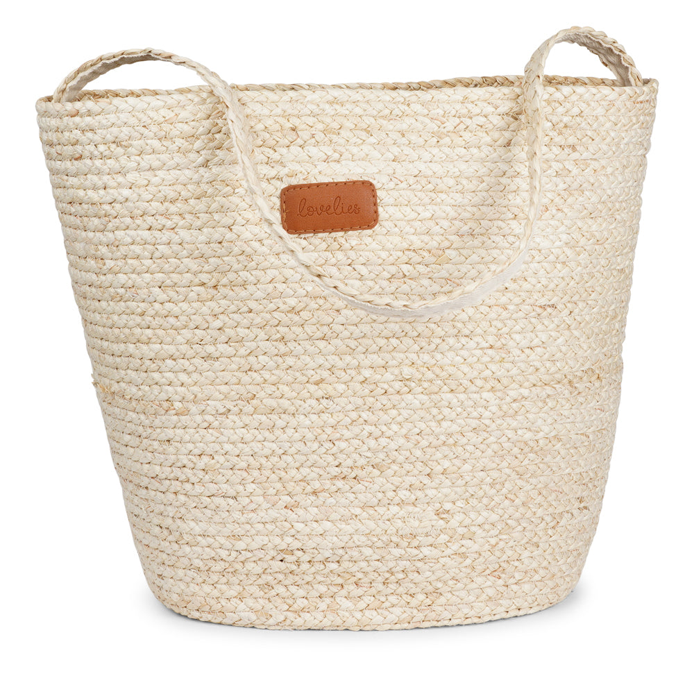 Lovelies Studio - Denmark - Handmade with care, the Cerbus Maize Bag is your perfect companion for a trip to the market or a sunny day at the beach. Made of beautifully braided maize, it features a soft cotton lining and a small inner pocket—perfect for keeping your phone or essentials close at hand. Spacious, lightweight, and full of natural charm – it’s where function meets effortless style.