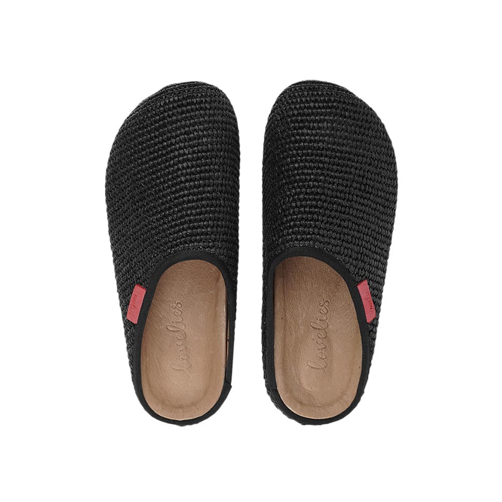 Lovelies Studio - Step into luxury as you slide your feet into Cubells, where every step is met with softness and support. Covered inside with soft skin, these mules provide a plush, comfortable feel against your skin, making them ideal for all-day wear during those warm summer days.
