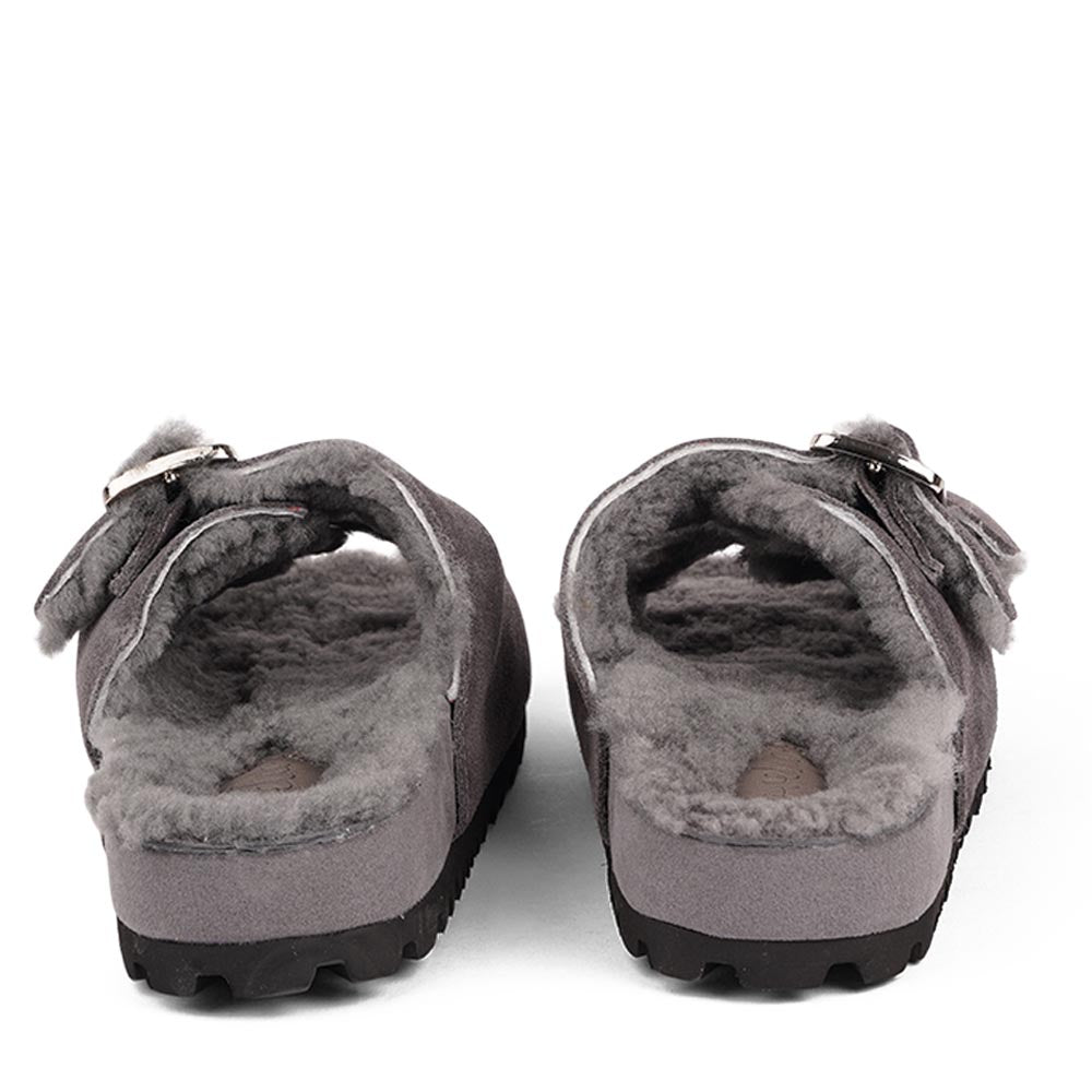 Lovelies Studio - Adjustable suede sandals with shearling lining Lovelies shearling sandals will bring softness and warmth to your feet this autumn. The combination of soft shearling and the durable cork and rubber sole guarantees the utmost comfort to the wearer.