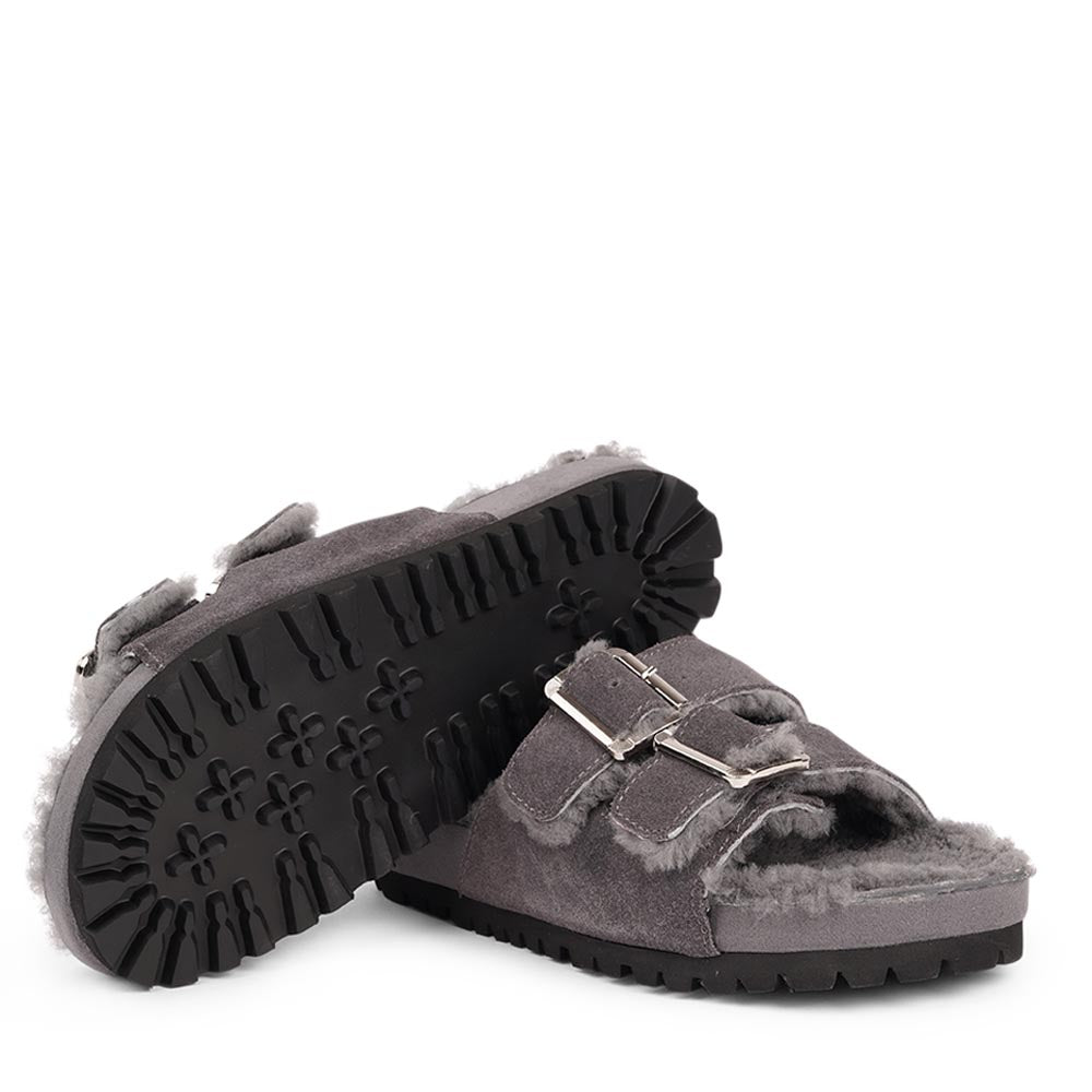Lovelies Studio - Adjustable suede sandals with shearling lining Lovelies shearling sandals will bring softness and warmth to your feet this autumn. The combination of soft shearling and the durable cork and rubber sole guarantees the utmost comfort to the wearer.