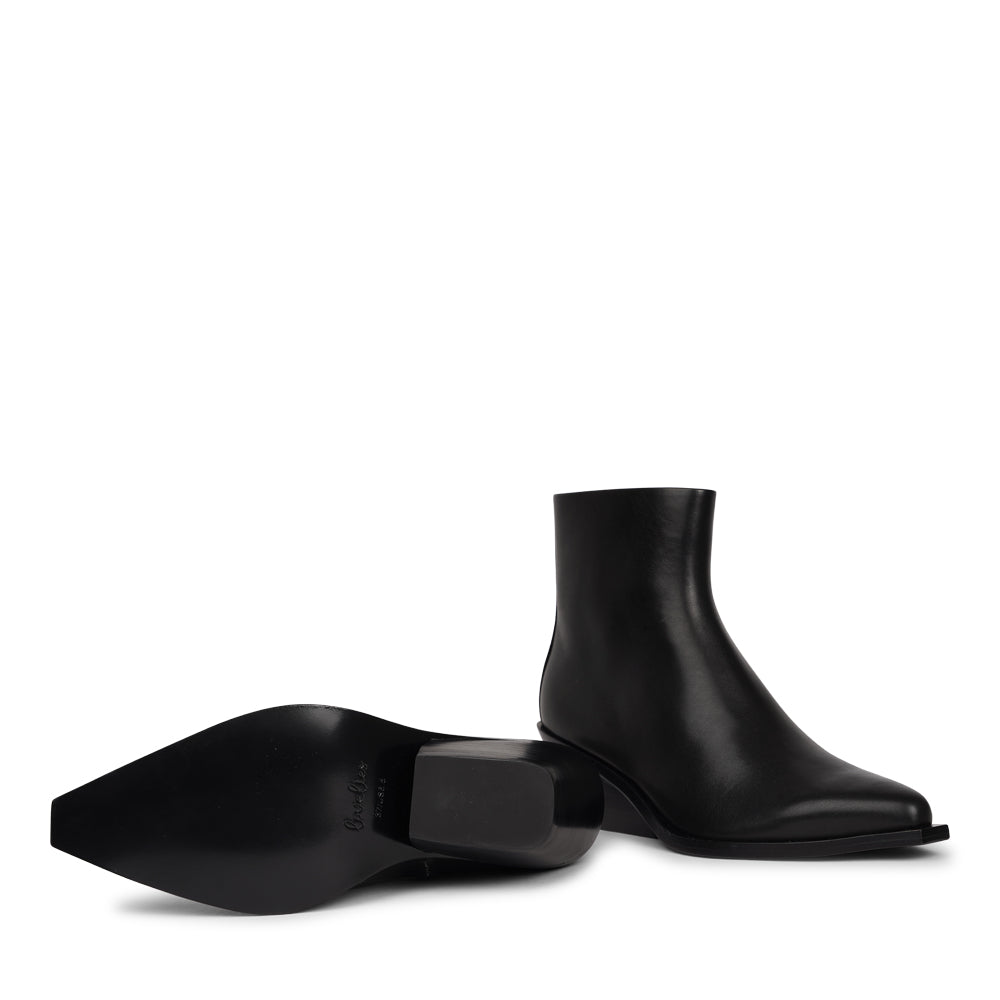 Dulzura - Ankle boots in suede