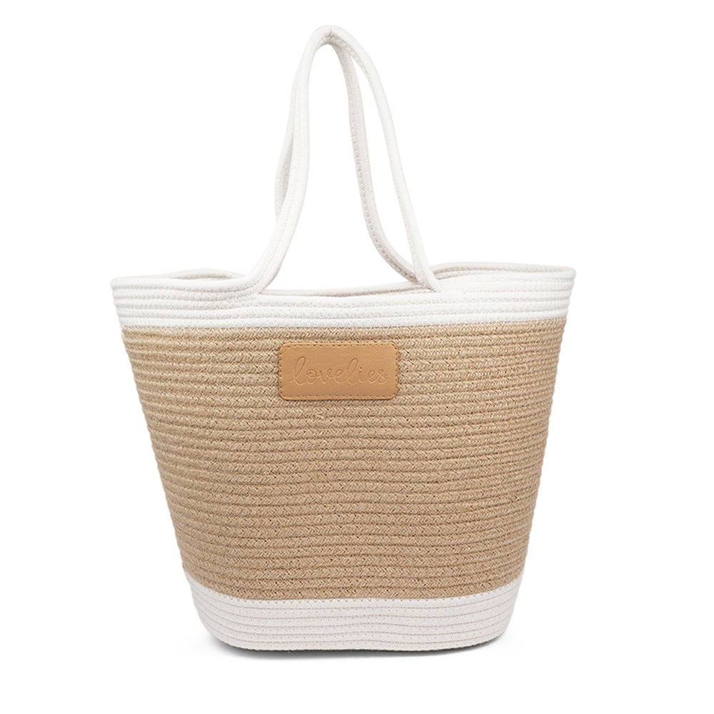 Lovelies Studio - Danish Design - For those cheerful springdays and warm sunny summerdays all you need is a gorgeous beach bag.  Lovelies has made an elegant one in cotton and recycled polyester and it comes in 8 beautiful colours.    Whether you’re off to a picnic, shopping or a lazy day at the beach, a Lovelies beach bag will be your all-time favourite companion.