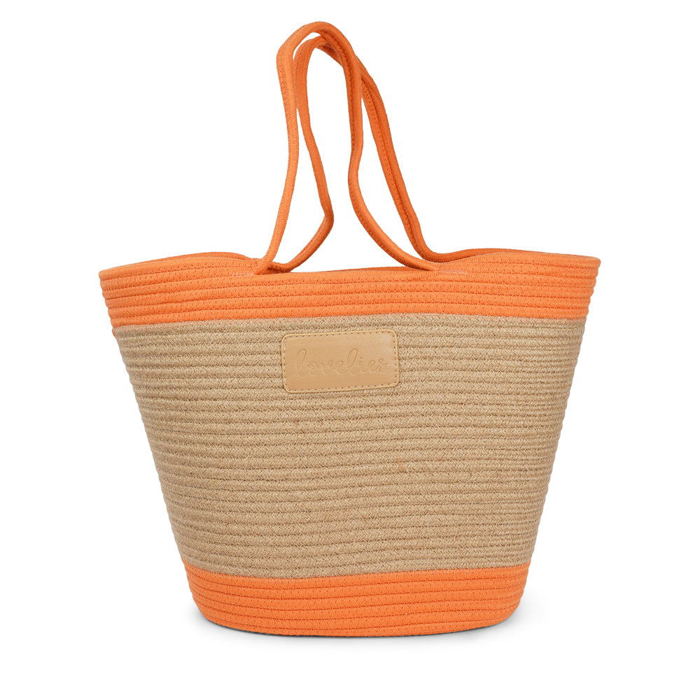 Lovelies -Turn heads this summer with the Flamencos Beach Bag, a stylish blend of iconic design and vibrant color. Whether you're off to the beach, browsing your local market, or enjoying a picnic in the park, this bag adds effortless elegance to any outing.
Designed to reflect your unique personality, the Flamencos Beach Bag comes in a variety of beautiful shades from bold and bright to soft and pastel so you can find the perfect match for your summer look.