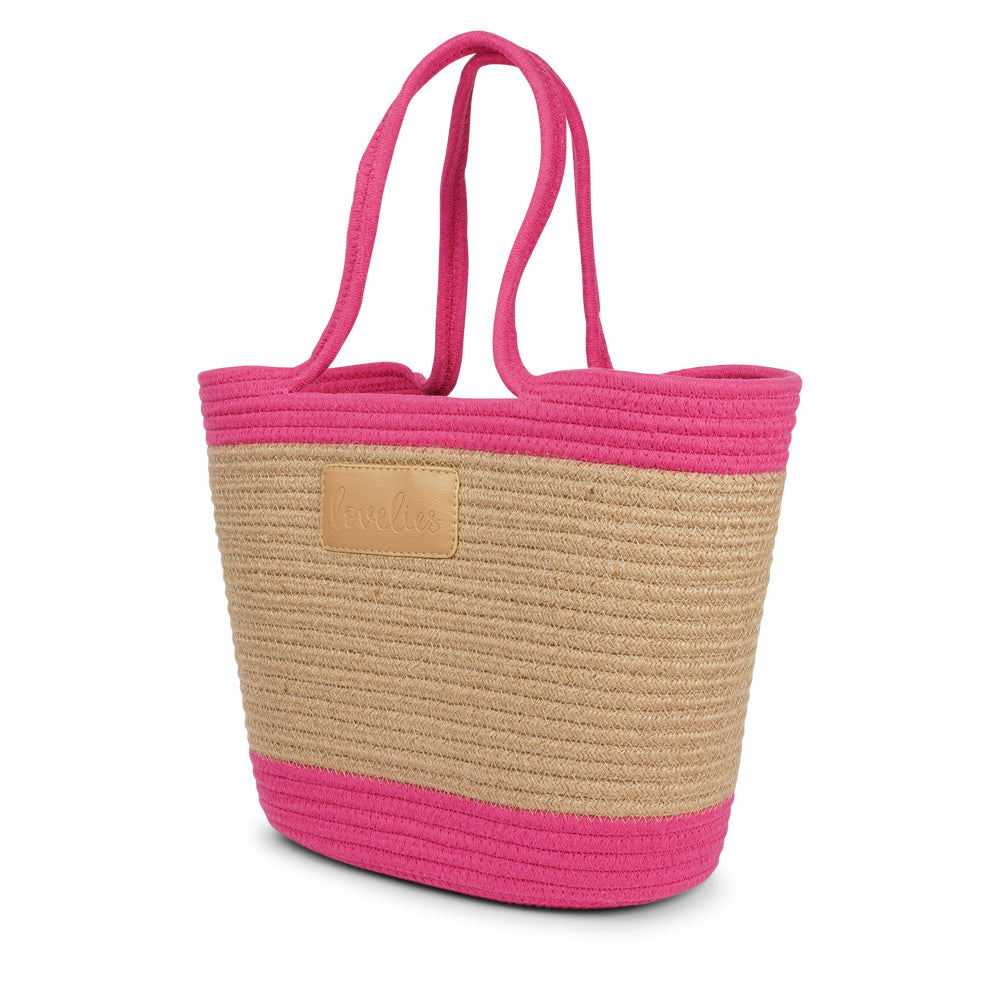 Available in a delightful array of exquisite colors, our Flamencos beach bag allows you to express your unique style and find the perfect complement to your summer look. From bold and vibrant shades to soft and pastel hues, there's a color that will perfectly reflect your personality and make you stand out in the crowd.
Crafted with care and attention to detail, our Lovelies beach bag is your ultimate companion for any occasion. Whether you're going on a picnic, embarking on a shopping spree, or simply enj
