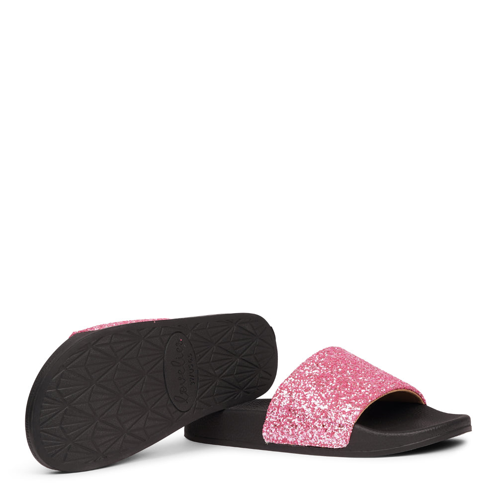 Lovelies Studio - Denmark - Perfect for any occasion, these slides feature a full glitter design that adds a touch of sparkle to your look. With a durable yet soft rubber sole, they offer all-day comfort whether you're partying or lounging by the beach.