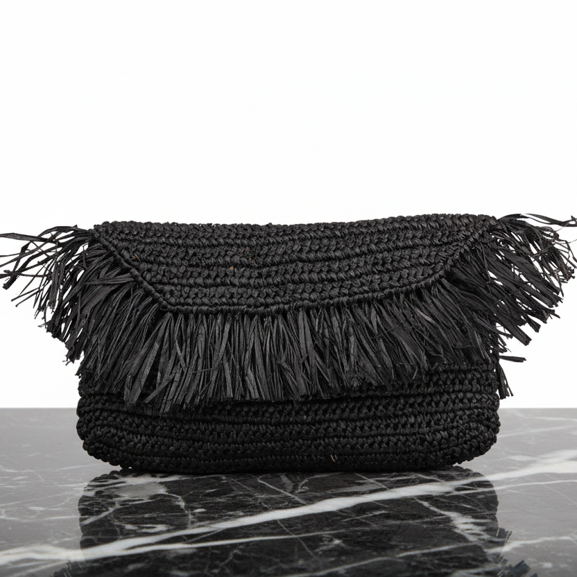 RIKO　黒　38 Fresie - Crochet raffia clutch