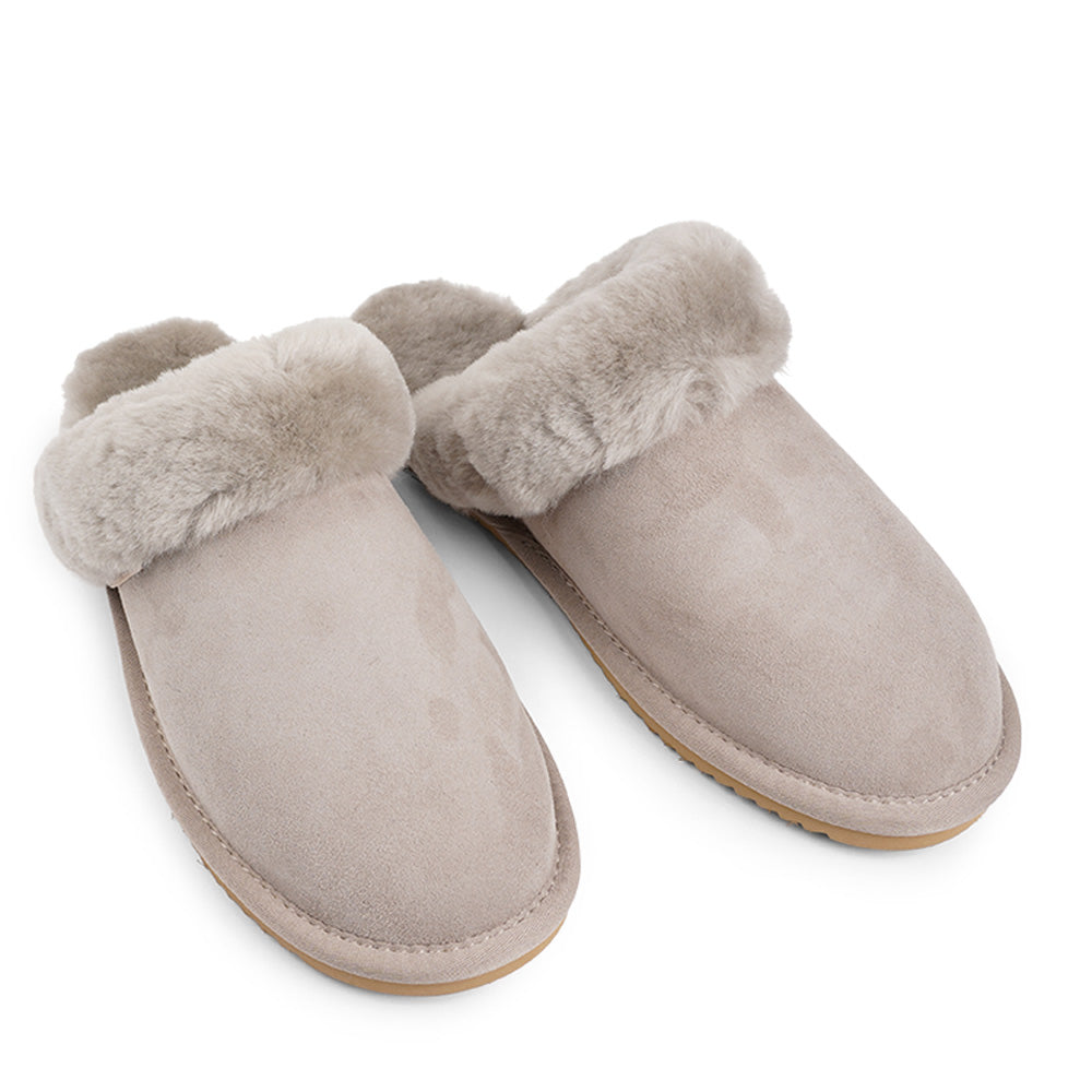 Lovelies shearling slippers are the essence of comfortability. When you’re in the need of surrounding your feet in soft and warm slippers, Lovelies shearling slippers are the answer. With soft and durable soles, warm shearling and a gorgeous design, you’ll never want to wear any other home-shoe to make you feel at ease.