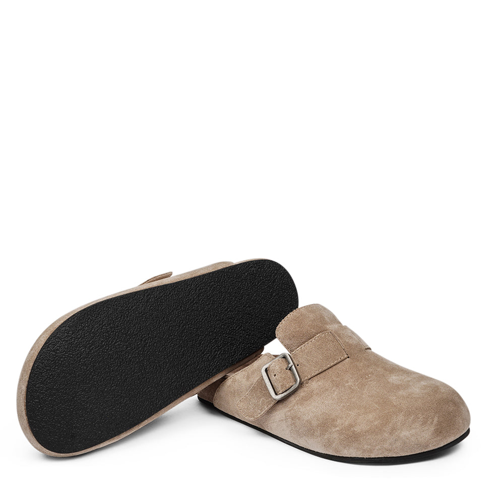 Lovelies Studio - The Kamakura Mules are built upon a sturdy rubber sole that ensures longevity and excellent grip. But what truly sets these mules apart is the suede-covered, soft midsole made of high-quality PU. This feature guarantees not only exceptional cushioning but also a perfect fit that molds to your unique foot shape.