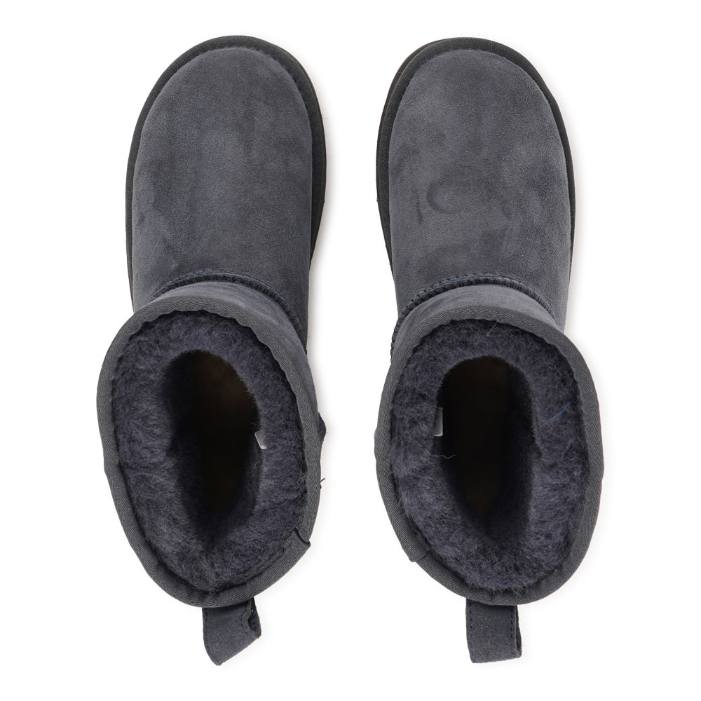 Designed for your ultimate comfort, these luxurious shearling boots are the perfect winter companions. Featuring soft, durable rubber soles, they ensure you can step through the colder months with confidence, keeping your feet well-protected from the elements. 
But Laveno offers more than just practicality—these boots blend warmth and style seamlessly, making them as fashionable as they are functional.