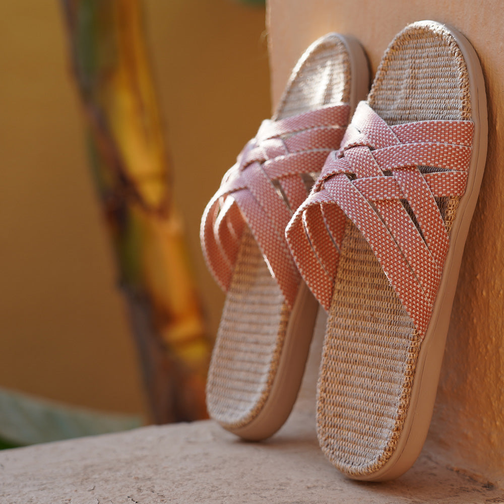Lovelies Studio - Discover the captivating Matara sandal, named after the enchanting beach of Sri Lanka. This sumptuous sandal is composed of luxuriantly soft and resilient gum rubber, with a natural jute innersole. The closely woven cotton straps infuse a delicate and fanciful aesthetic, providing an effortless sophistication for any ensemble.