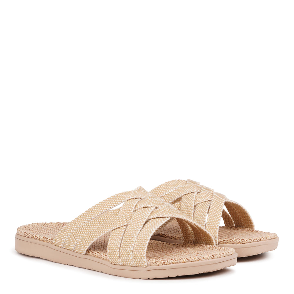 Lovelies - Inspired by the serene beauty of Sri Lanka’s Matara beach, the Matara Sandal captures the essence of laid-back luxury. Designed with comfort and style in mind, this sandal is your go-to companion for warm, sun-filled days.
Crafted from soft, durable materials, the Matara features a shock-absorbing rubber insole and a natural jute footbed, offering breathable wear and a light, cushioned step. The extra-fine woven cotton straps add a delicate and refined touch, blending texture with comfort