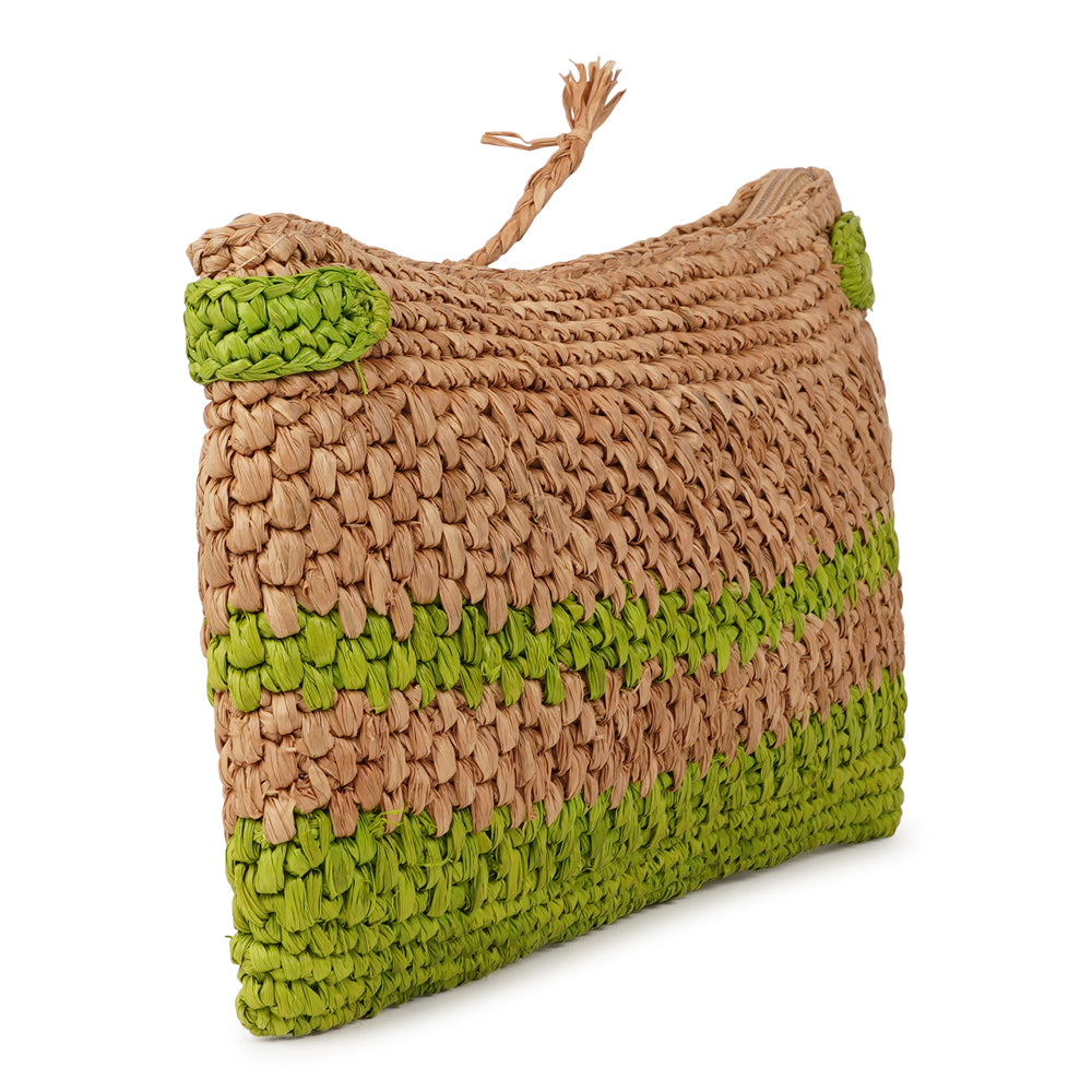 Lovelies Studio - Meliso, the little charming clutch fashioned from luxurious raffia sourced from Madagascar.
Raffia, derived from the resilient leaves of the palm tree, is celebrated for its versatility and eco-conscious qualities, making it a sought-after material in the realm of fashion accessories.
Handcrafted with precision, raffia handbags epitomize a blend of casual sophistication, suitable for a myriad of occasions, be it a leisurely outing or a formal affair.