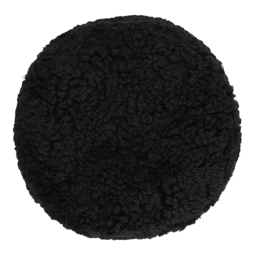 Lovelies - Stay warm in style with Nanda, an elegant round shearling hat that brings both comfort and sophistication to your winter wardrobe.
Handcrafted from real, high-quality shearling, Nanda offers natural warmth, a soft feel, and a timeless look that elevates any outfit. Perfect for cold days when you want to stay cozy without compromising on fashion.