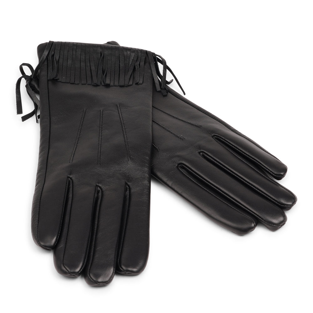 Lovelies Studio - The Pordenone gloves offer a perfect blend of bold style and luxurious comfort. Crafted from premium leather, they feature eye-catching fringe detailing for a unique look.
Lined with soft cashmere, these gloves ensure warmth and elegance, making them a standout accessory for the colder months.