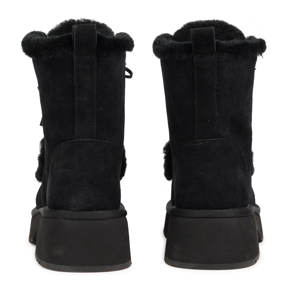 Terzo - Shearling Lace-Up Boots
Meet Terzo - the boots that bring cool comfort to cold days. Crafted from soft natural shearling with sleek stitching and a laid-back lace-up design, they blend rugged charm with effortless style.
The lightweight EVA rubber sole keeps every step flexible, steady, and comfortable - so you can move through winter with ease. Warm, durable, and effortlessly stylish, Terzo is your go-to boot for wherever the season takes you.