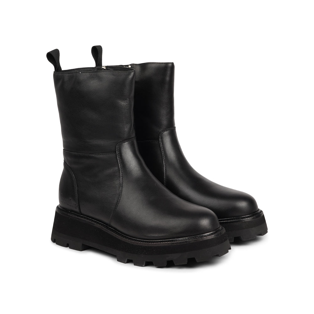 Ushba Leather boots with zip - Main Image