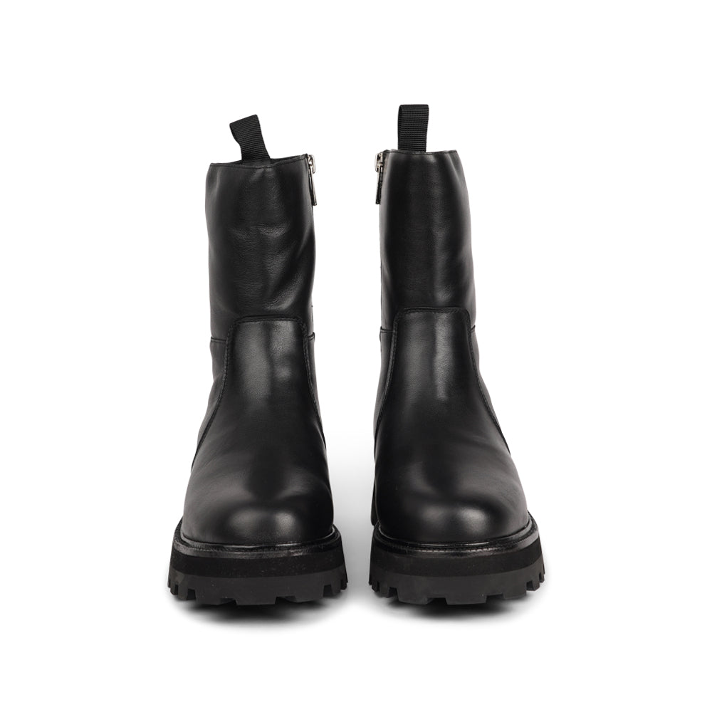Brave the elements with confidence, thanks to Ushba's high and durable rubber sole. These boots provide unbeatable traction and support, making them the perfect companion for navigating snowy sidewalks and icy paths.