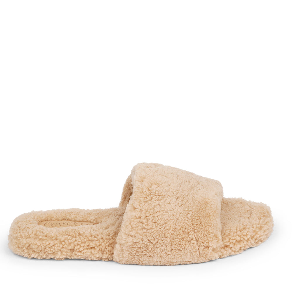 Lovelies Studio - Soft and cosy shearling slippers Lovelies shearling slippers are the essence of comfortability. When you’re in the need of surrounding your feet in soft and warm slippers, Lovelies shearling slippers are the answer. With soft and durable soles, warm shearling and a gorgeous design, you’ll never want to wear any other home-shoe to make you feel at ease.