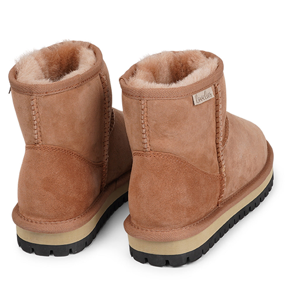 Lovelies Studio - Mid-high Shearling boots  Lovelies shearling boots bring softness and warmth to your feet this autumn. With soft and durable rubber soles plus a gorgeous design you're perfectly suited for the wintertime.  Danish Design LWG Environmental GOLD RATED Certification