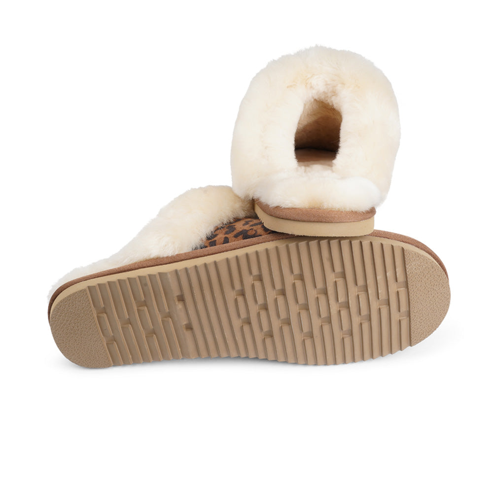 Soft and cosy shearling slippers  Lovelies shearling slippers are the essence of comfortability. When you’re in the need of surrounding your feet in soft and warm slippers, Lovelies shearling slippers are the answer. With soft and durable soles, warm shearling and a gorgeous design, you’ll never want to wear any other home-shoe to make you feel at ease.