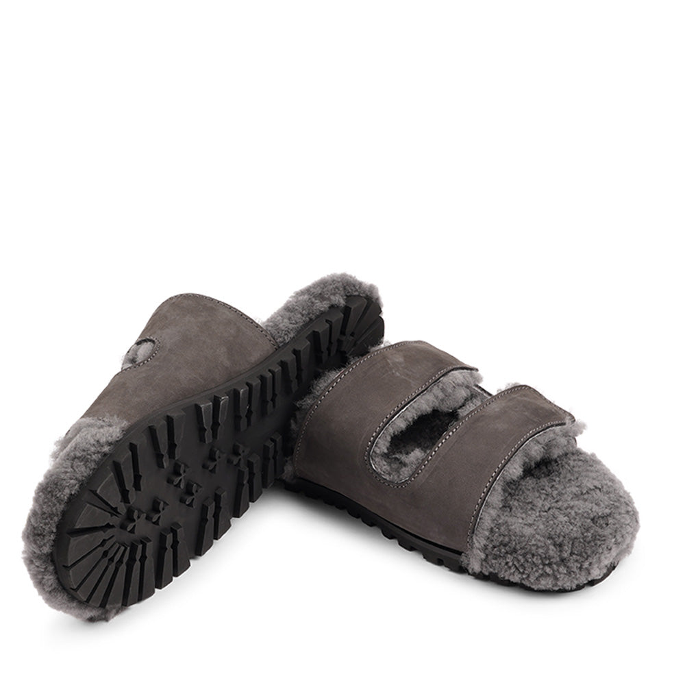 Lovelies Studio - Adjustable Nubuck sandals with shearling lining  Lovelies shearling sandals will bring softness and warmth to your feet this autumn. The combination of soft shearling and rubber sole guarantees the utmost comfort to the wearer. Lovelies Studio is a Danish brand.