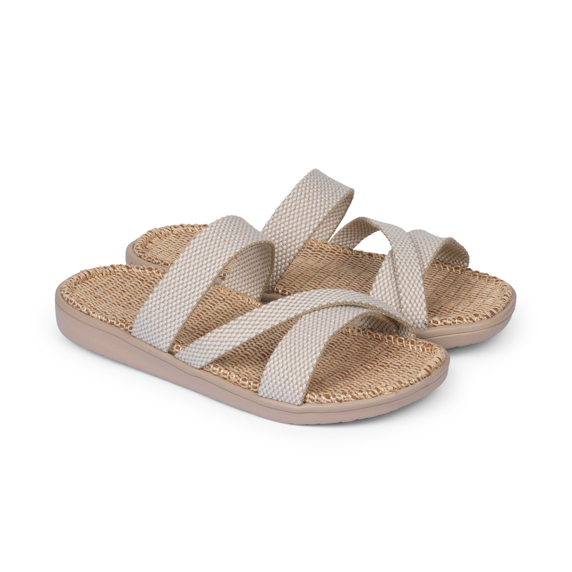 Sandals with straps of soft cotton. The comfortable inner sole in covered with jute
