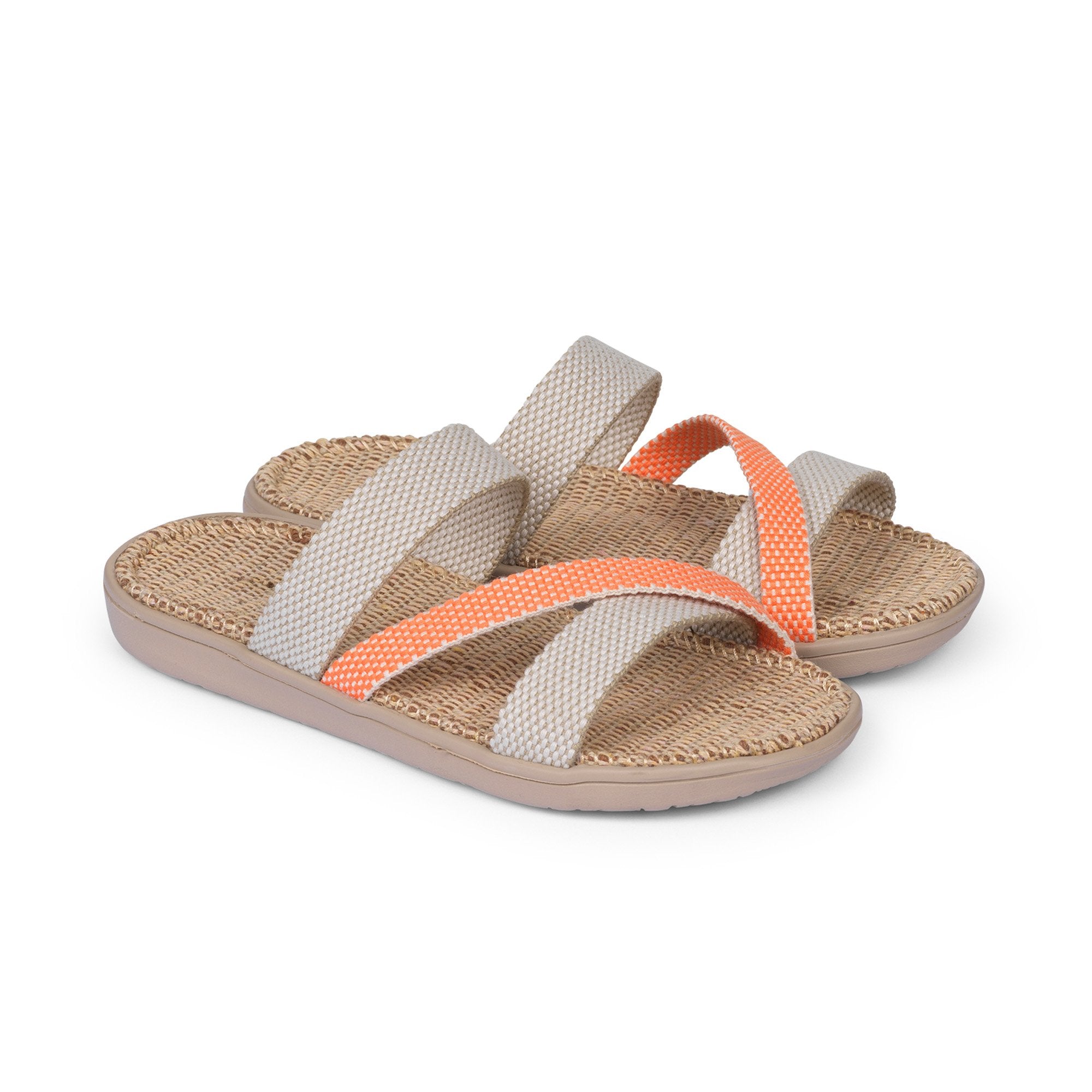Sandals with straps of soft cotton. The comfortable inner sole in covered with jute