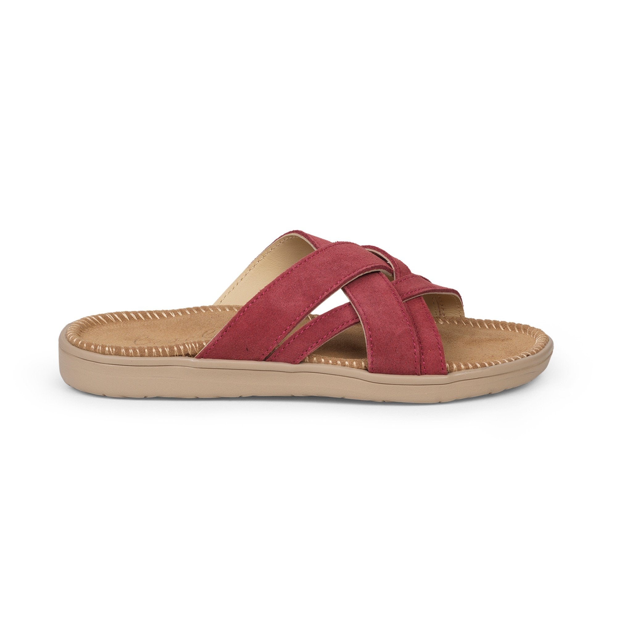 Sandals with straps of soft suede. The comfortable inner sole in covered with suede