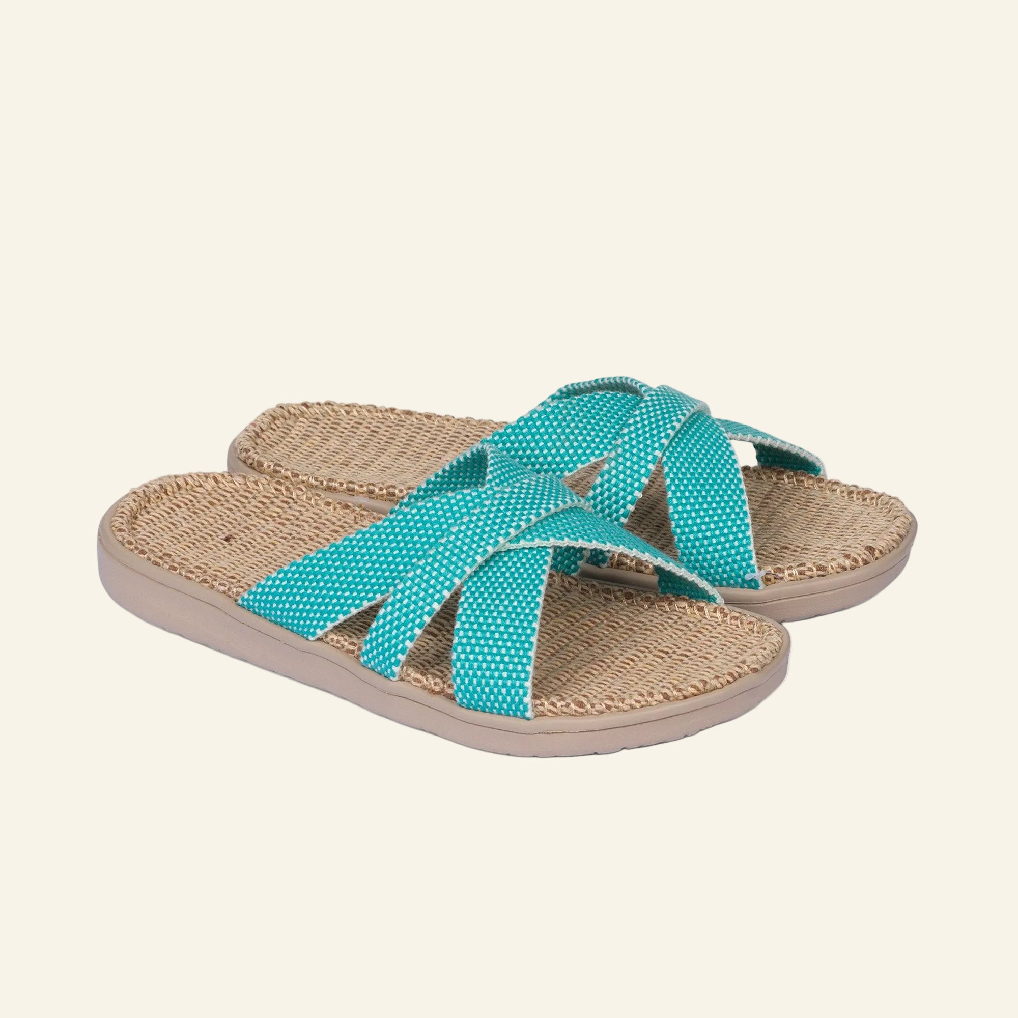 Summer sandals for kids from danish brand Lovelies. The rubber sole is nice and soft which makes the sandal very comfortable. The inner sole is covered with woven jute and the straps are med of fine cotton.
