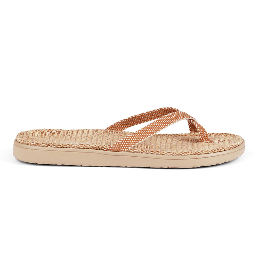 Lovelies Majali Jute flip flops. The rubber sole is light, soft and very comfortable. The best summer flip flops and in many colors.