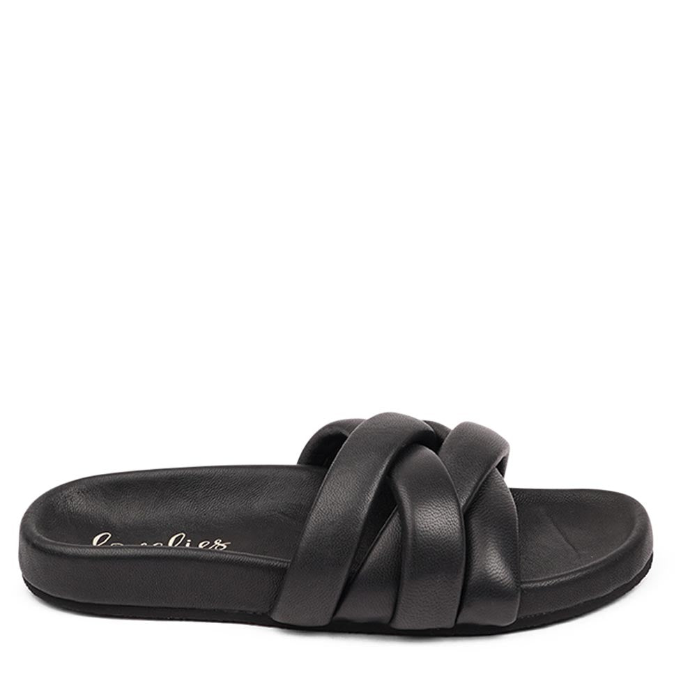 These soft nappa leather sandals come with 4 puffy leather straps for the best fit, comfort and style With its delicate and soft fabrics, you feel at ease and elegant at the same time. The easy to-go sandals will fit to your feminine dress or your summer jeans. Size and fit: True to size If you are between sizes, we recommend taking the next size up. See our Size Guide Material: Outsole / Insole : Rubber Footbed: Nappa leather Lining: Nappa leather Upper: Nappa leather