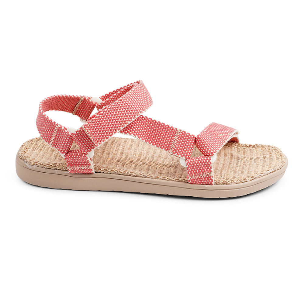 Paya the new Trekking sandal from Lovelies. Paya is made with adjustable velcro straps which secure a perfect fit. The sole is made of rubber which is covered in natural jute. The sandals are light and soft and absolutely loveable . . . Enjoy your lovelies !