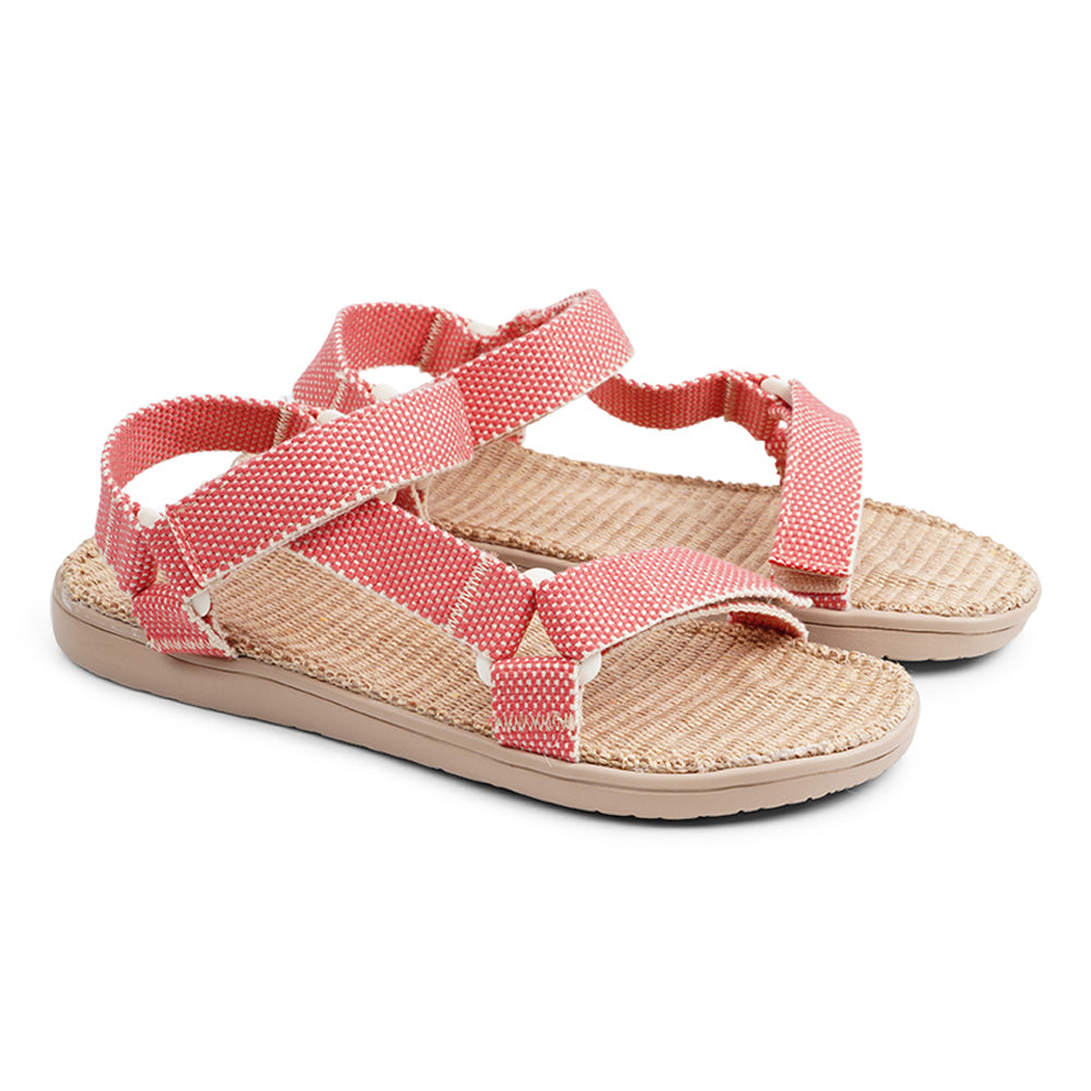 Paya the new Trekking sandal from Lovelies. Paya is made with adjustable velcro straps which secure a perfect fit. The sole is made of rubber which is covered in natural jute. The sandals are light and soft and absolutely loveable . . . Enjoy your lovelies !