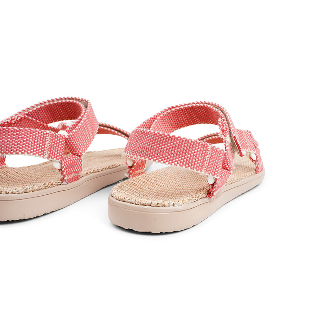 Paya the new Trekking sandal from Lovelies. Paya is made with adjustable velcro straps which secure a perfect fit. The sole is made of rubber which is covered in natural jute. The sandals are light and soft and absolutely loveable . . . Enjoy your lovelies !