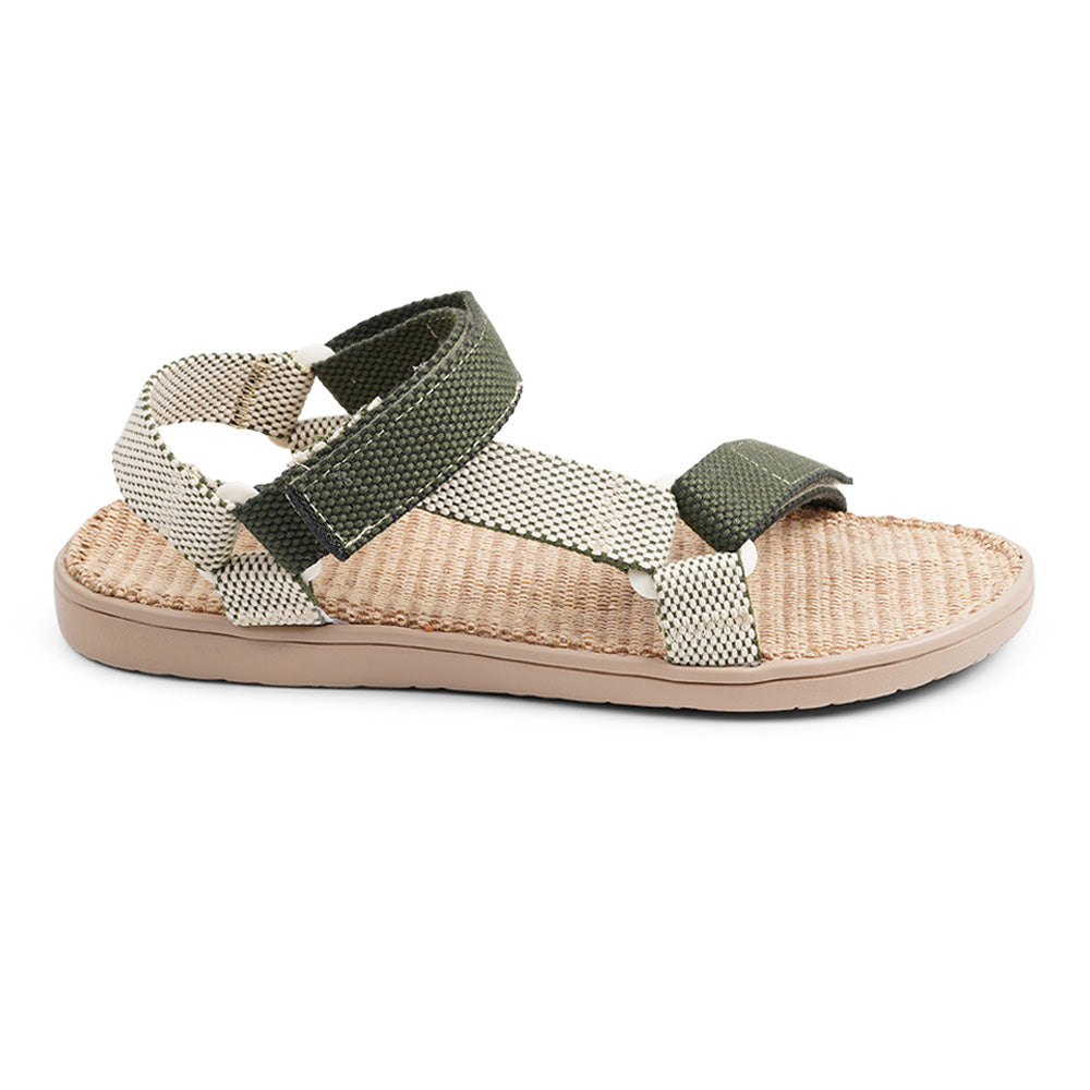 Paya the new Trekking sandal from Lovelies. Paya is made with adjustable velcro straps which secure a perfect fit. The sole is made of rubber which is covered in natural jute. The sandals are light and soft and absolutely loveable . . . Enjoy your lovelies !