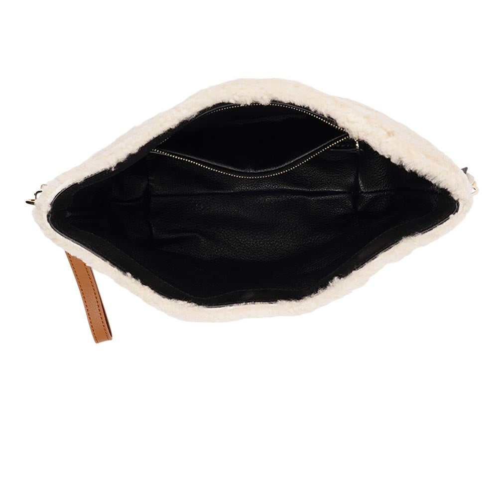 Rawu is a cool shearling clutch which is perfect for carrying your essentials with you. Rawu is hand made from the finest curly shearling from Australia * Top magnet closing * Detachable wrist strap * Adjustable and detachable shoulder strap in leather (15 mm) * Skin lining and flat zipped inner pocket * Item comes with a branded dust bag. * Embossed Lovelies logo on the front. * Gold-toned hardware * Messurements W30 X D12 X H18 cm * 100 % Australian shearling.