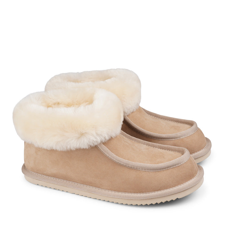 Soft and cosy shearling slippers   Lovelies shearling slippers are the essence of comfortability. When you’re in the need of surrounding your feet in soft and warm slippers, Lovelies shearling slippers are the answer. With soft and durable soles, warm shearling and a gorgeous design, you’ll never want to wear any other home-shoe to make you feel at ease.