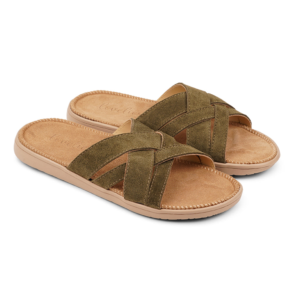Once you’ve tried Lovelies’ summer sandals you’ll never want to wear any other footwear. With its delicate and soft fabrics, you feel at ease and elegant at the same time. The easy to-go sandals with their striking summer colours are a perfect fit to your feminine summer dresses and your light blue summer jeans. Enjoy your Lovelies! See our Size Guide Material: Outsole / Insole : Rubber Footbed: Suede (100% cow leather) Lining: 100% cow leather Upper: Suede (100% cow leather)
