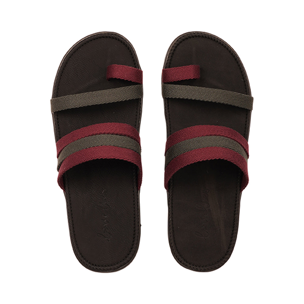 Lovelies - Yarra Sandals, Soft rubber sole covered in vegan Leather and with beautiful woven cotton straps. The sandal is light and very comfortable.