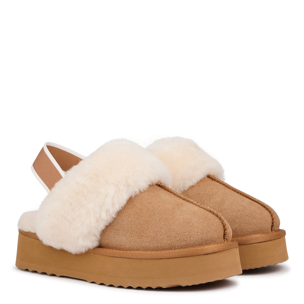 Lovelies Studio - Wrap your feet in pure comfort with Lovelies’ shearling mules — a perfect balance of warmth, softness, and timeless style. Crafted from plush natural shearling and set on durable, flexible soles, they’re designed to keep your feet snug and supported through every season.

At first wear, they may feel slightly snug across the toes and instep. Don’t worry -the natural wool will soon soften and gently mould to your feet, creating a personalised and perfectly comfortable fit.