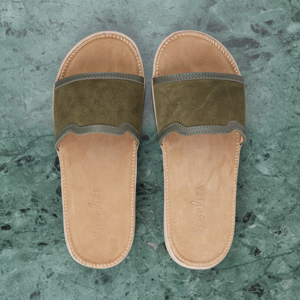 Bodri - Soft suede sandal