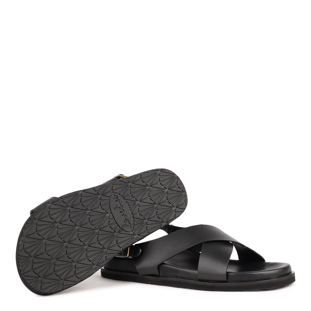 Bologna — a beautifully handcrafted leather sandal designed to balance feminine elegance with everyday comfort. A single adjustable buckle ensures a secure, personalized fit that moves with you throughout the day.

Made from vegetable-tanned buffalo leather, the soft yet durable straps are built to age beautifully over time. Finished with a discreet rubber grip, Bologna offers both stability and ease - perfect for effortless daytime wear and refined evening looks.