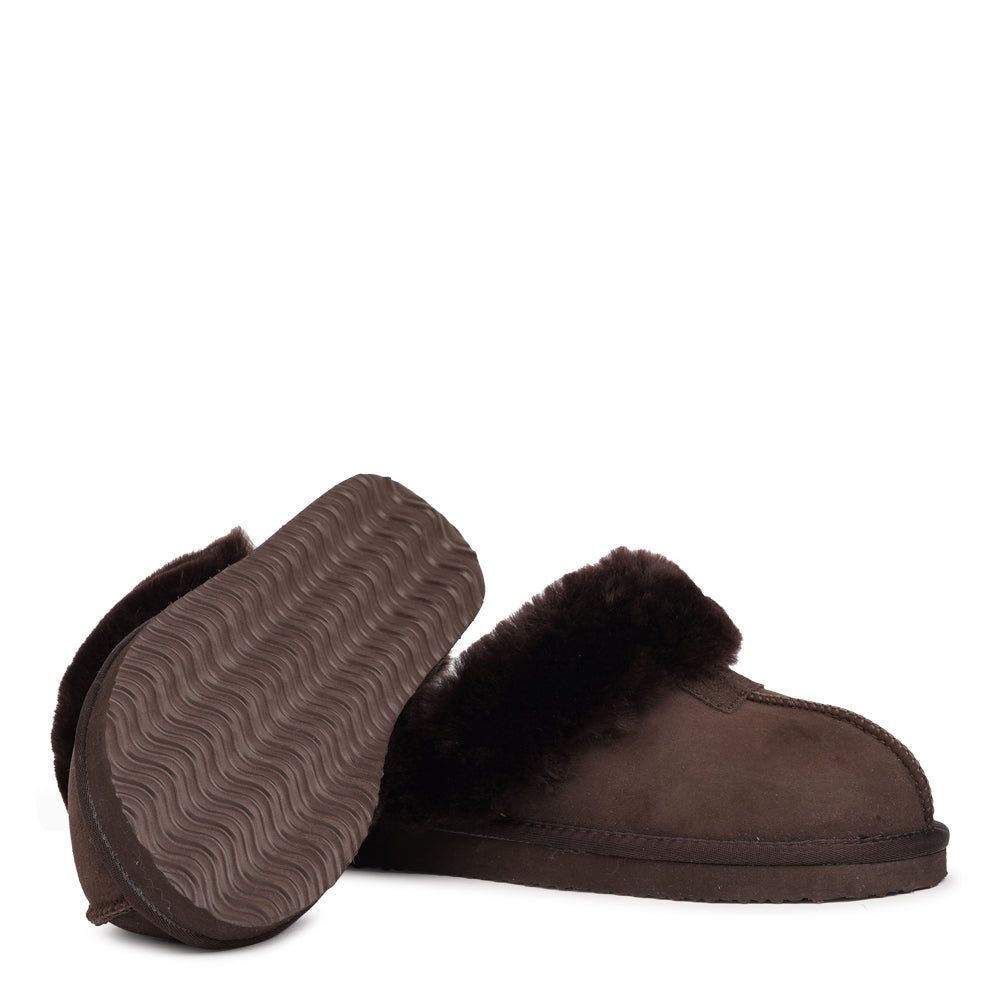 Lovelies Studio Denmark - Made with 100% Sheepskin: This incredible material balances form with function, offering a chic look with lightweight insulation in the winter and temperature regulation when spring arrives.

Outsole: Lightweight, durable rubber sole
Footbed:Shearling
Lining / Upper : Double faced shearling
Upper/ Opening: Shearling
LWG Environmental GOLD RATED Certification