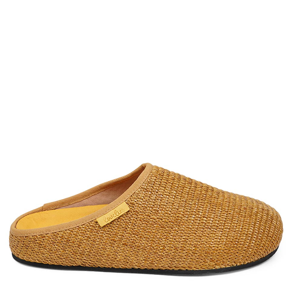 Lovelies Studio - Cubells - Step into luxury as you slide your feet into Cubells, where every step is met with softness and support. Covered inside with soft skin, these mules provide a plush, comfortable feel against your skin, making them ideal for all-day wear during those warm summer days.