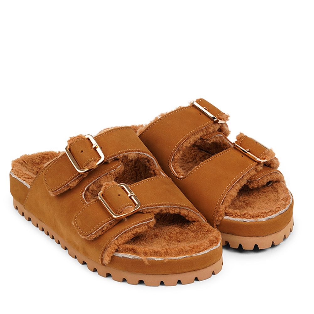 Lovelies Studio - Lovelies shearling sandals will bring softness and warmth to your feet. The combination of soft shearling and the durable rubber sole guarantees the utmost comfort to the wearer.